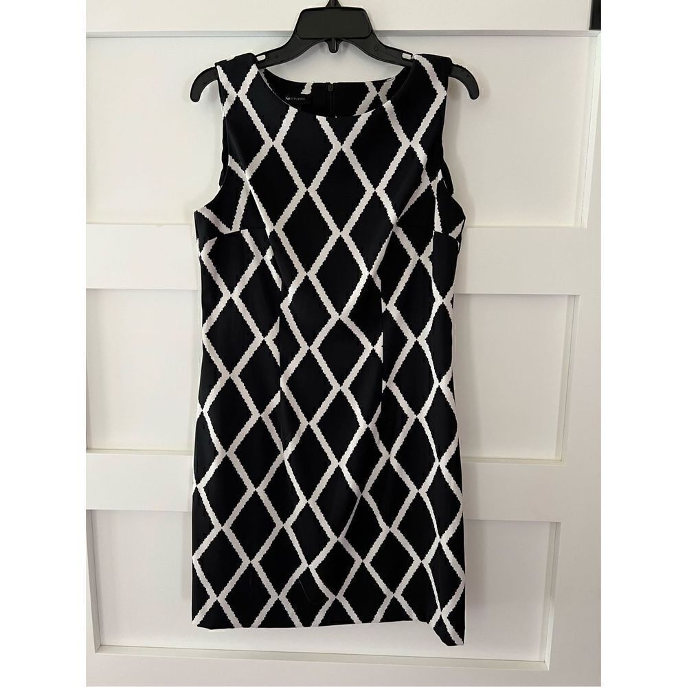 AB Studio Black and White Pattern Shift Dress size 12